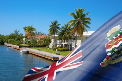 Living in the Cayman Islands: guide for expats