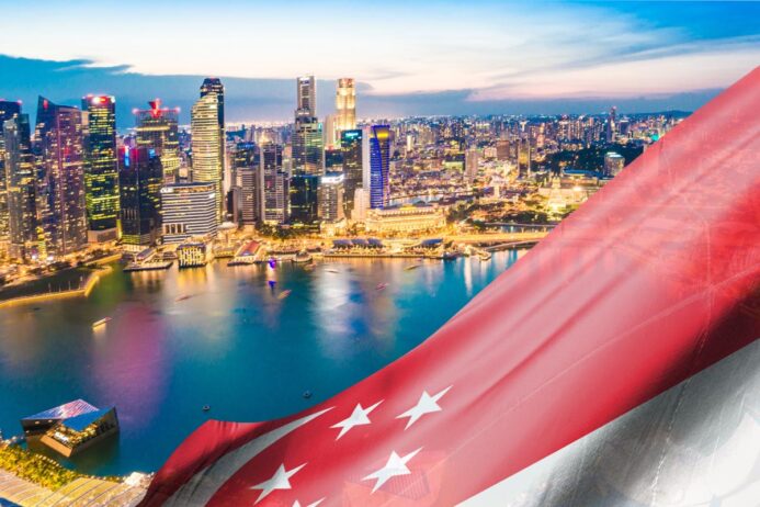 Moving and living in Singapore: guide for expats and globe capitalists